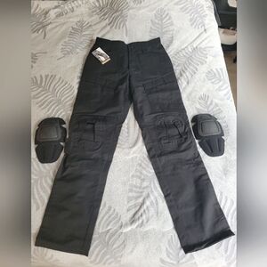 Crye Precision LE01 Combat Pants 34X w/ knee pads!